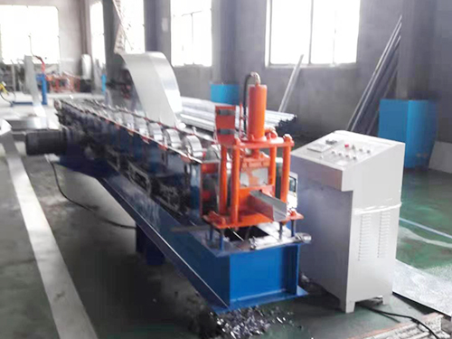 異形冷彎成型機